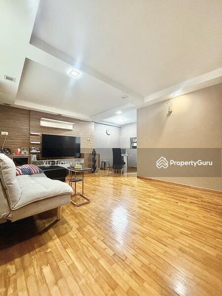 Prop-GPT: HDB Flat: D14  349 Ubi Avenue 1