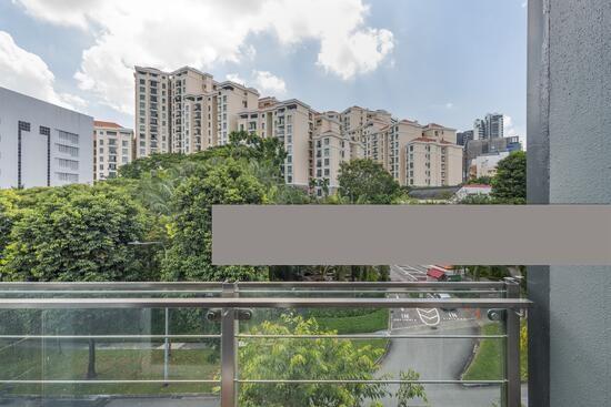 Oxley Edge Apartment For Sale, $2,100,000, 4 Bed 2 Bath 1,087 sqft $1,932.00 psf