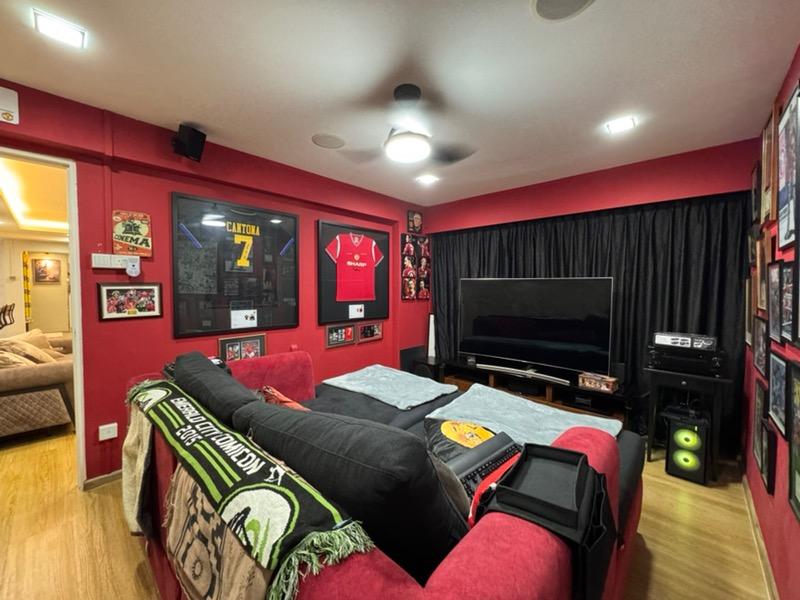 650 Yishun Avenue 4 HDB Apartment For Sale, $1,300,000, 5 Bed 3 Bath 1,711 sqft $760.00 psf