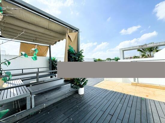 Cabana Cluster House For Sale, $2,800,000, 4 Bed 3 Bath 3,046 sqft $919.00 psf