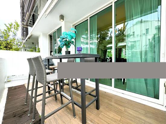 Cabana Cluster House For Sale, $2,800,000, 4 Bed 3 Bath 3,046 sqft $919.00 psf