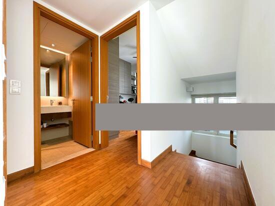 Cabana Cluster House For Sale, $2,800,000, 4 Bed 3 Bath 3,046 sqft $919.00 psf