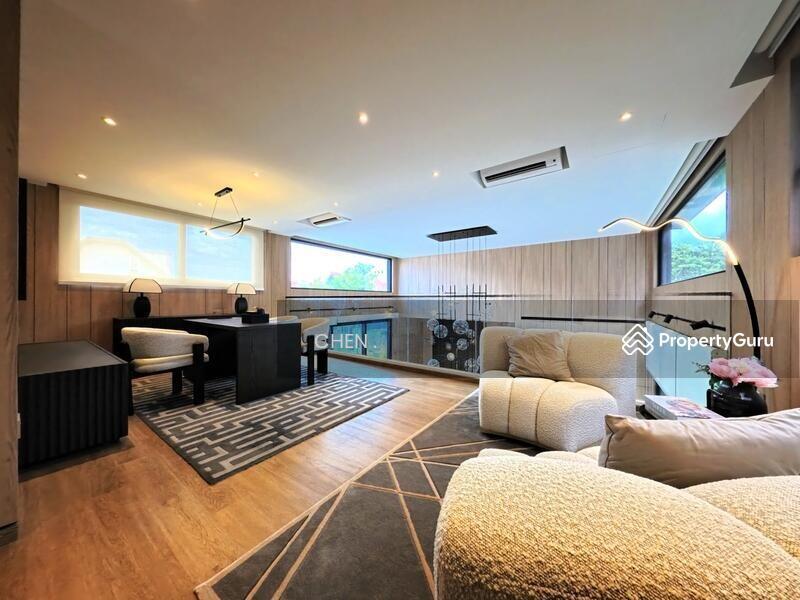 Sommerville Walk Detached Brand New