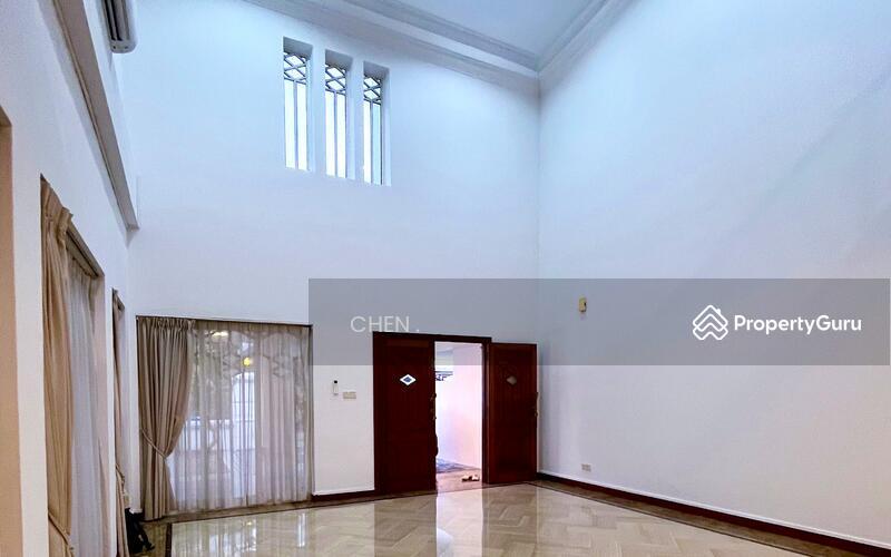 Prop-GPT: Semi-Detached: D16 Kew Drive Few Landed D14, D15, D16 – Semi-D, Double Volume Living Hall!!