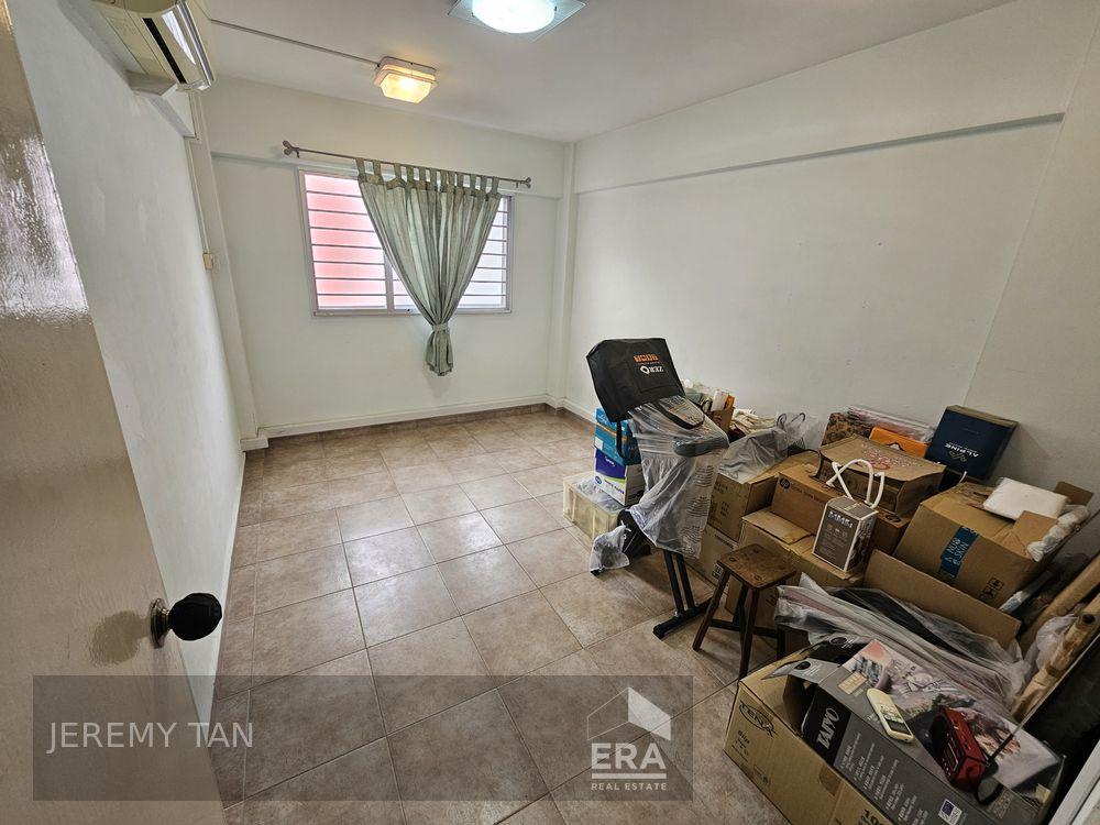 New Exclusive Corner Unit. No Extension.