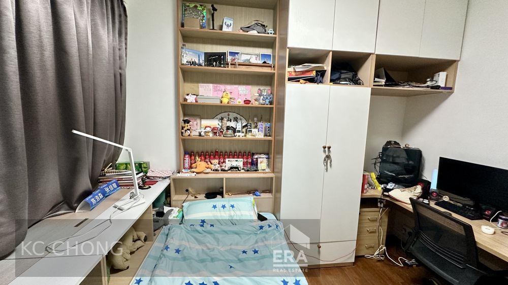 Spacious 3 Plus Study, Utility & Yard, Pool View, No Stay Extension