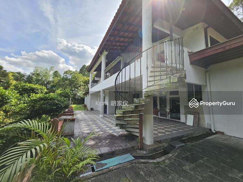 TRULY ONE OF THE BEST PLOT Karis  8.1.0.0.5.5.5.0