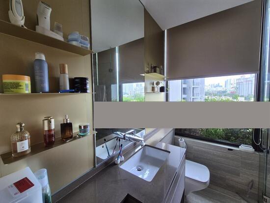 The Crest Condominium For Sale, $2,580,000, 3 Bed 2 Bath 1,195 sqft $2,159.00 psf
