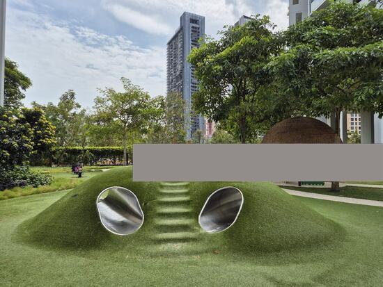 The Crest Condominium For Sale, $2,580,000, 3 Bed 2 Bath 1,195 sqft $2,159.00 psf