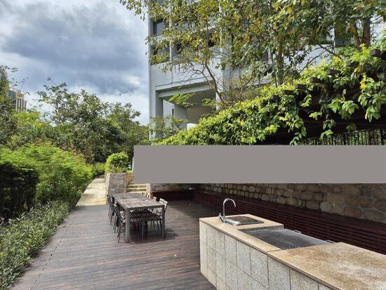 The Crest Condominium For Sale, $2,580,000, 3 Bed 2 Bath 1,195 sqft $2,159.00 psf