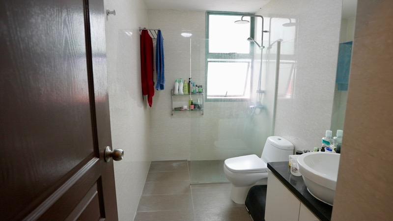 Casuarina Cove Condominium For Sale, $2,750,000, 3 Bed 3 Bath 1,593 sqft $1,726.00 psf