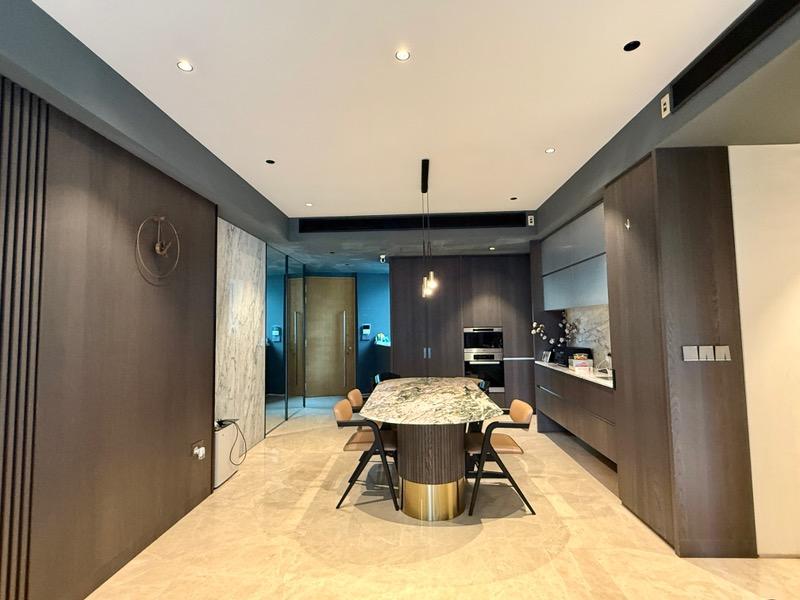 The Vermont On Cairnhill Condominium For Sale, $3,990,000, 3 Bed 3 Bath 1,442 sqft $2,767.00 psf