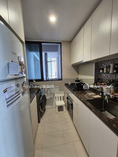 The Crest Condominium For Sale, $2,680,000, 3 Bed 2 Bath 1,195 sqft $2,243.00 psf