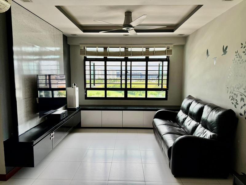 Prop-GPT: HDB Apartment: D22 Boon Lay 181A Boon Lay Drive