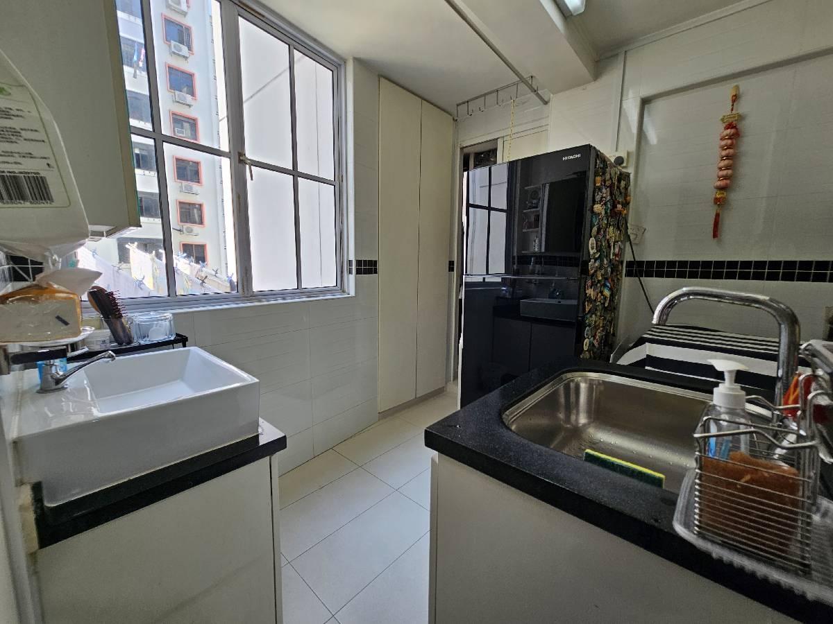 93 Jalan Dua HDB Apartment For Sale, $400,000, 2 Bed 1 Bath 667 sqft $600.00 psf