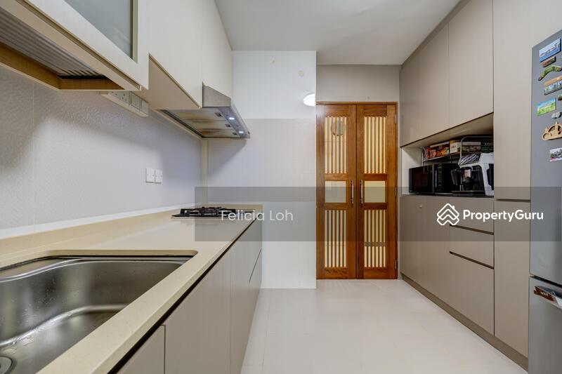 Prop-GPT: HDB Flat: D19 Punggol 227A Sumang Lane