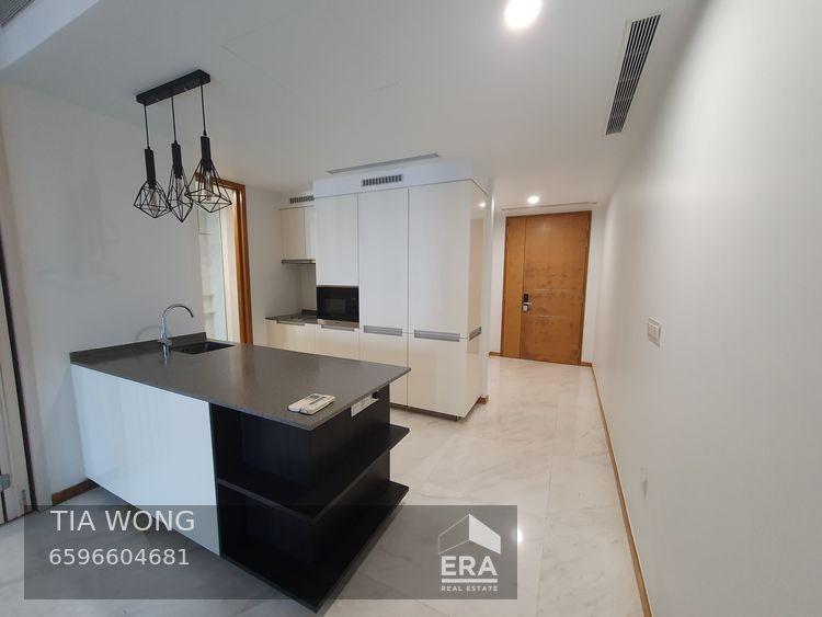 Spacious 1-bedroom With Marina Bay View!