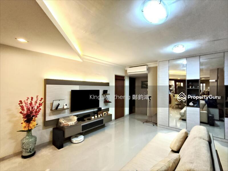 Prop-GPT: HDB Flat: D23  172 Gangsa Road