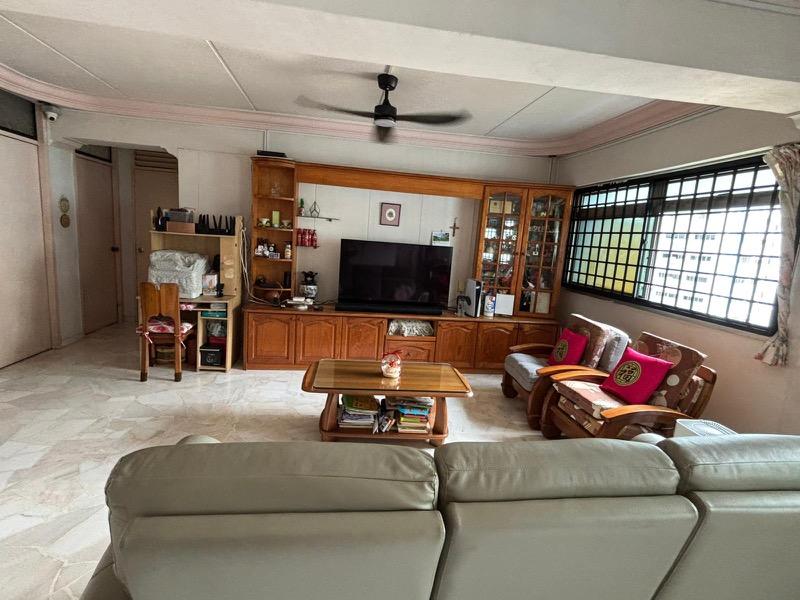 Prop-GPT: HDB Apartment: D23 Choa Chu Kang 340 Choa Chu Kang Loop
