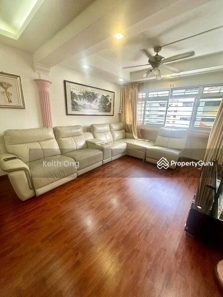Prop-GPT: HDB Flat: D22 Boon Lay 836 Jurong West Street 81
