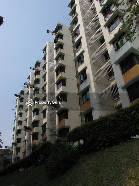 112 Commonwealth Crescent