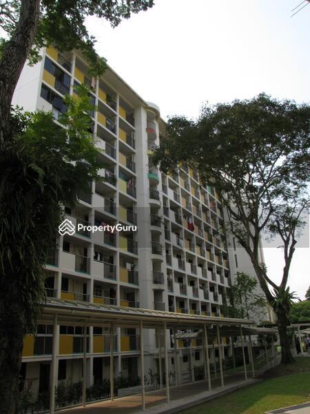 112 Commonwealth Crescent