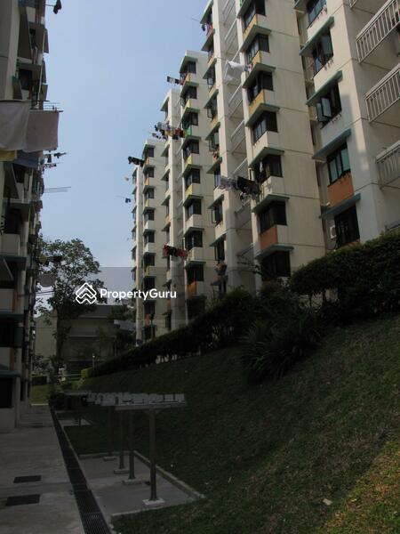 112 Commonwealth Crescent