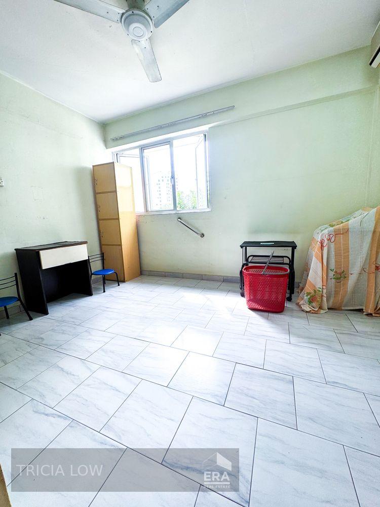 Rare Spacious Breezy Corner Unit