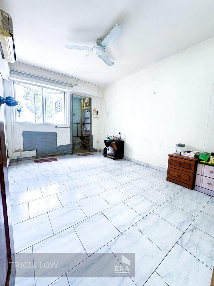 Rare Spacious Breezy Corner Unit