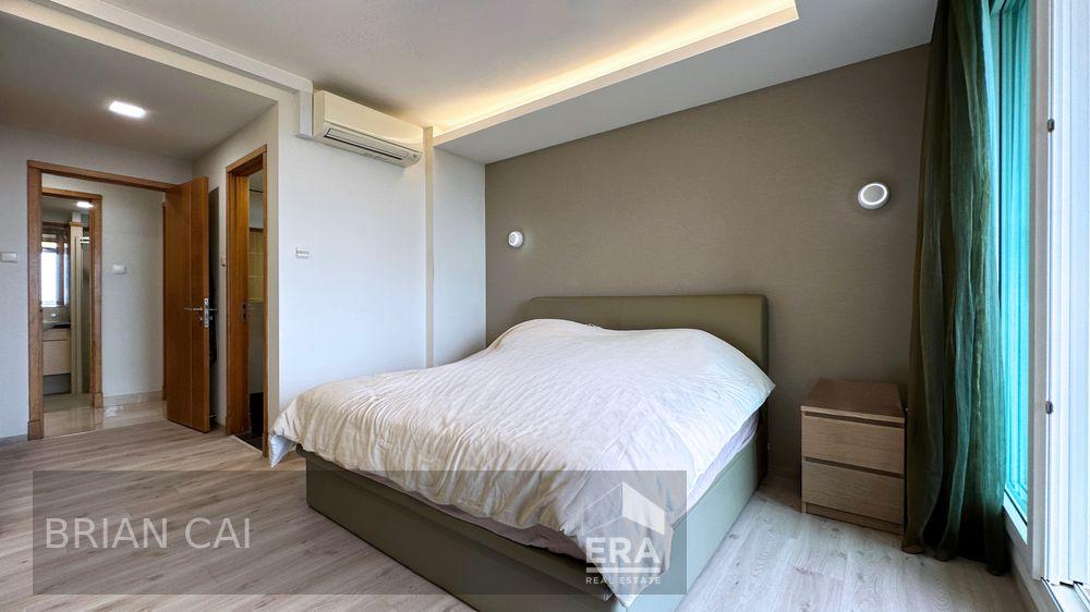 Rare Listing! Landed in the Skies, Move in Ready. Serious Seller!