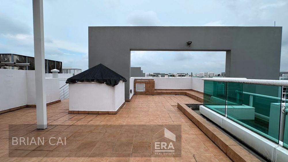 Rare Listing! Landed in the Skies, Move in Ready. Serious Seller!