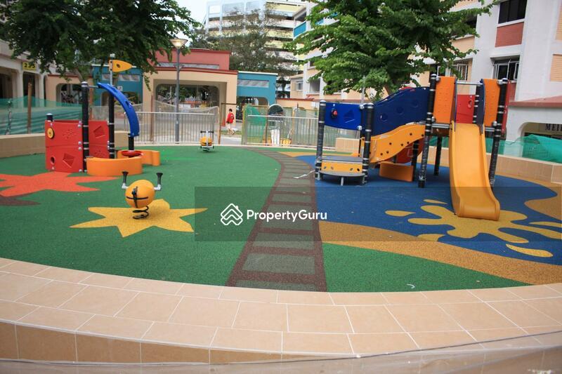 235 Yishun Street 21