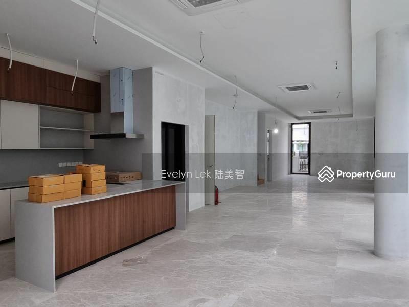 EVELYN 948895561KM MGSTOP 2024BRAND NEW SEMI-DKAP MRTLIFT + LAP POOL