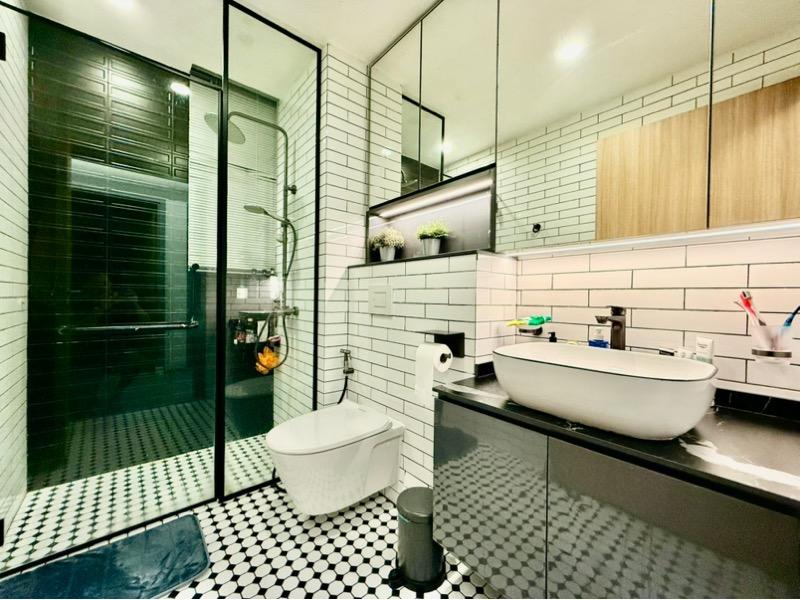 Canberra Residences Condominium For Sale, $1,700,000, 3 Bed 2 Bath 1,324 sqft $1,284.00 psf