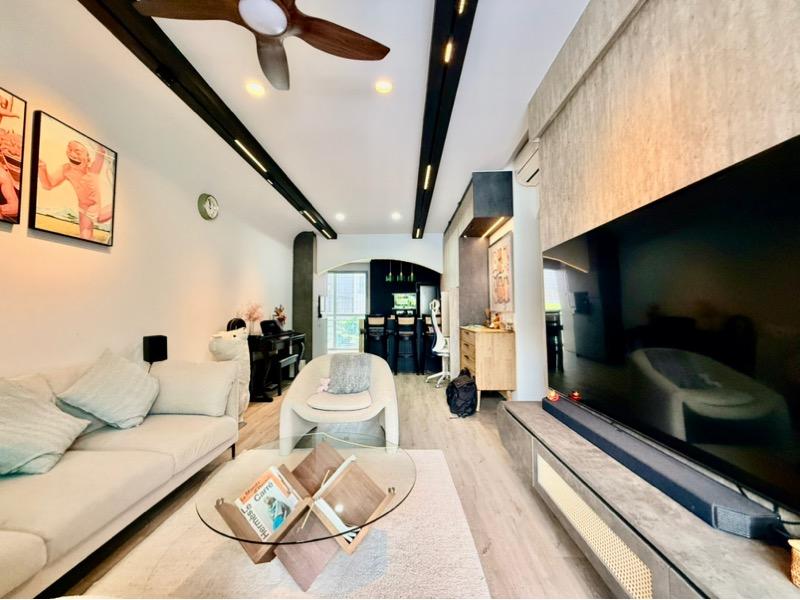 Canberra Residences Condominium For Sale, $1,700,000, 3 Bed 2 Bath 1,324 sqft $1,284.00 psf