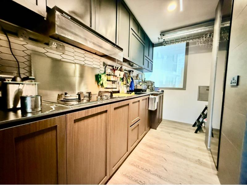 Canberra Residences Condominium For Sale, $1,700,000, 3 Bed 2 Bath 1,324 sqft $1,284.00 psf