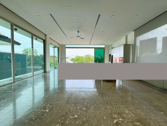 Prop-GPT: Detached: D20  Extremely Rare Freehold Hilltop Bungalow With Unblock View - Jalan Chengam, 3.5Y Move-in Ready