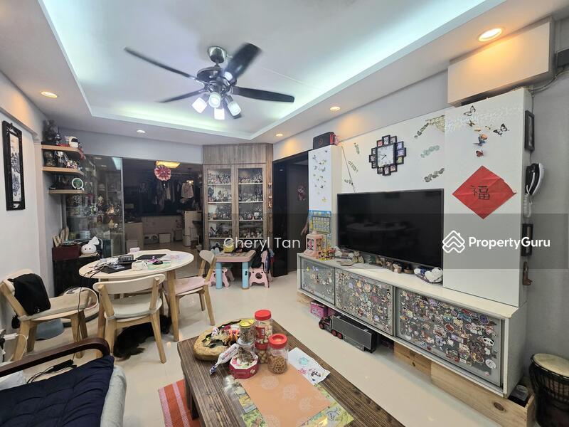 525 Jurong West Street 52