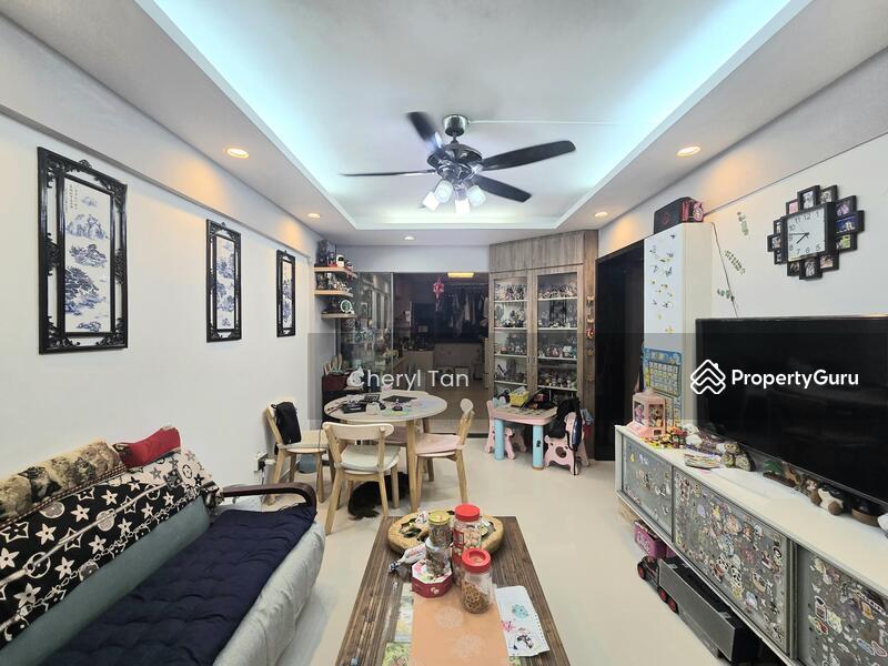 525 Jurong West Street 52