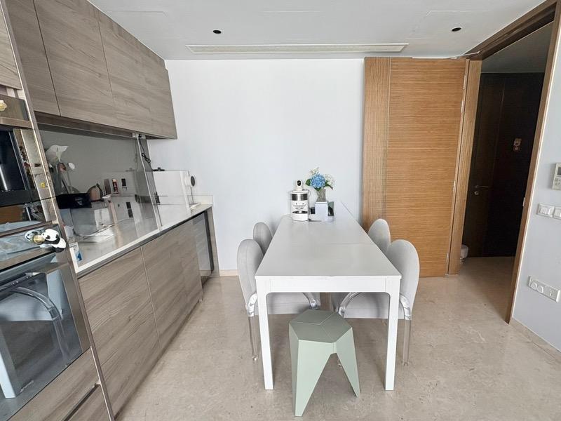 Amber Skye Apartment For Sale, $6,100,000, 5 Bed 5 Bath 3,348 sqft $1,822.00 psf