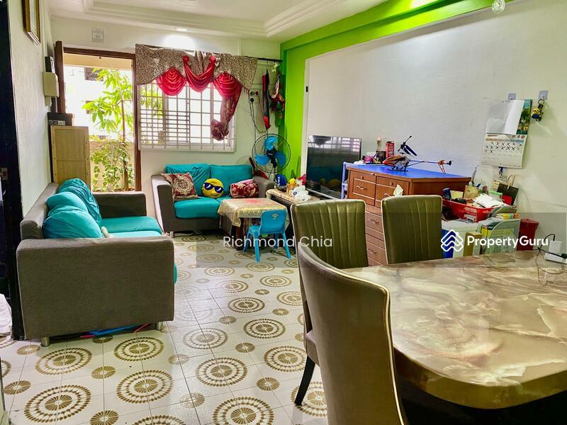 804 King George's Avenue