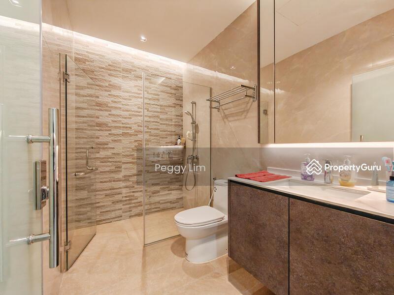 Renovated 3-Storey Terrace At Kew Crescent