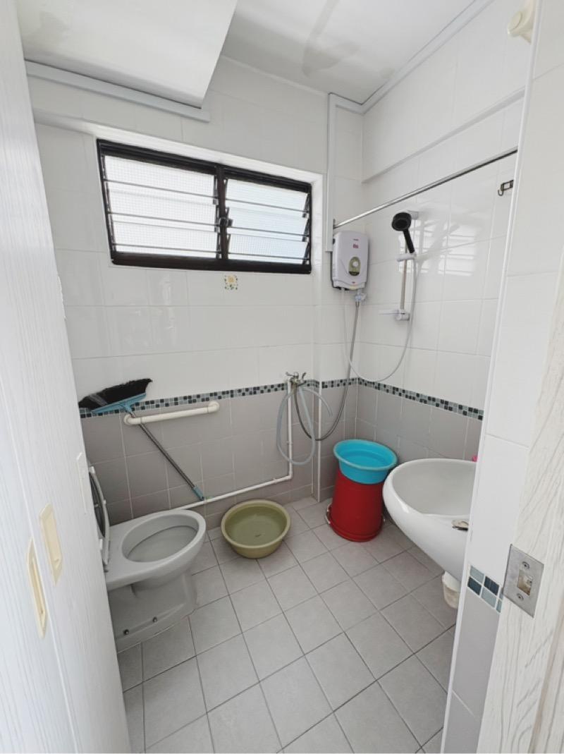 117 Yishun Ring Road HDB Apartment For Sale, $415,000, 2 Bed 2 Bath 796 sqft $521.00 psf