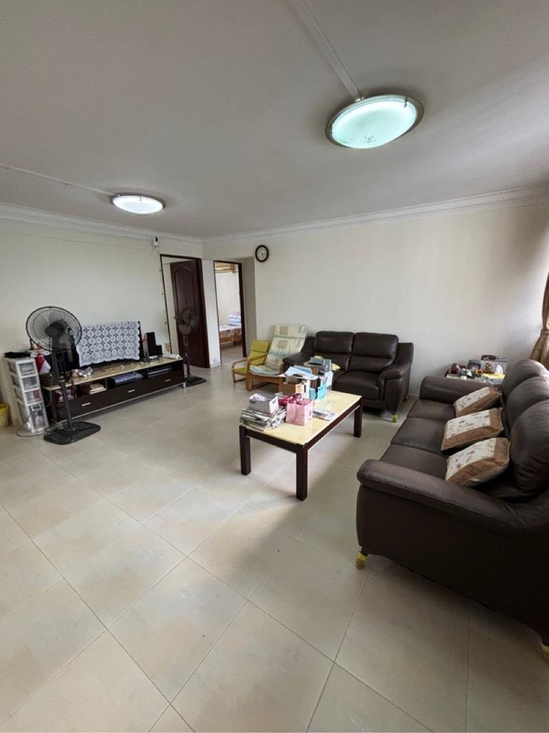 25 Sin Ming Road HDB Apartment For Sale, $530,000, 3 Bed 2 Bath 947 sqft $560.00 psf