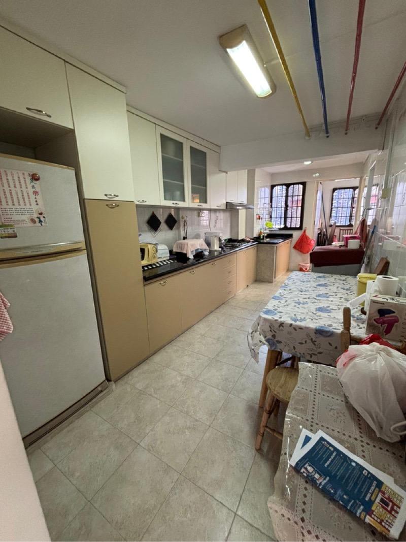 25 Sin Ming Road HDB Apartment For Sale, $530,000, 3 Bed 2 Bath 947 sqft $560.00 psf