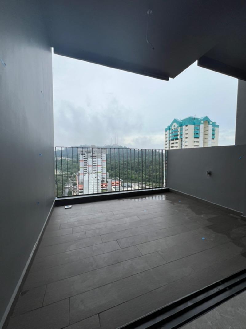 Prop-GPT: Apartment: D21 Upper Bukit Timah The Linq @ Beauty World