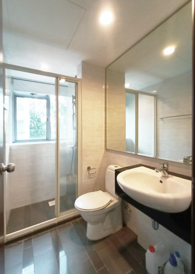 The Yardley Condominium For Sale, $2,680,000, 4 Bed 3 Bath 1,302 sqft $2,058.00 psf