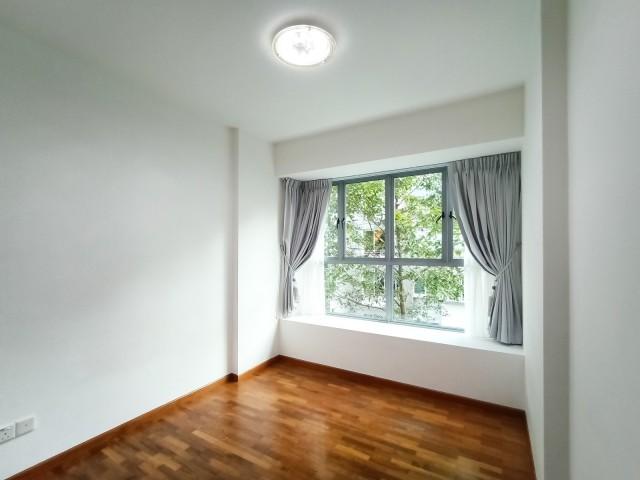 The Yardley Condominium For Sale, $2,680,000, 4 Bed 3 Bath 1,302 sqft $2,058.00 psf