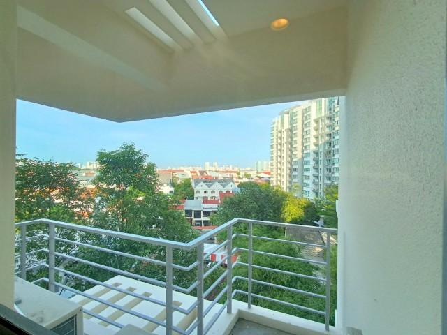 The Yardley Condominium For Sale, $2,680,000, 4 Bed 3 Bath 1,302 sqft $2,058.00 psf