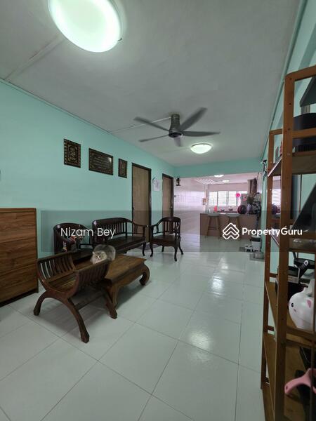 124 Yishun Street 11